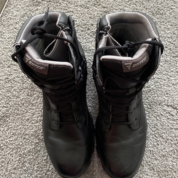 Bates Men's size 10 GX-8 Insulated Side Zip boot w/ GORE-TEX - Picture 5 of 8